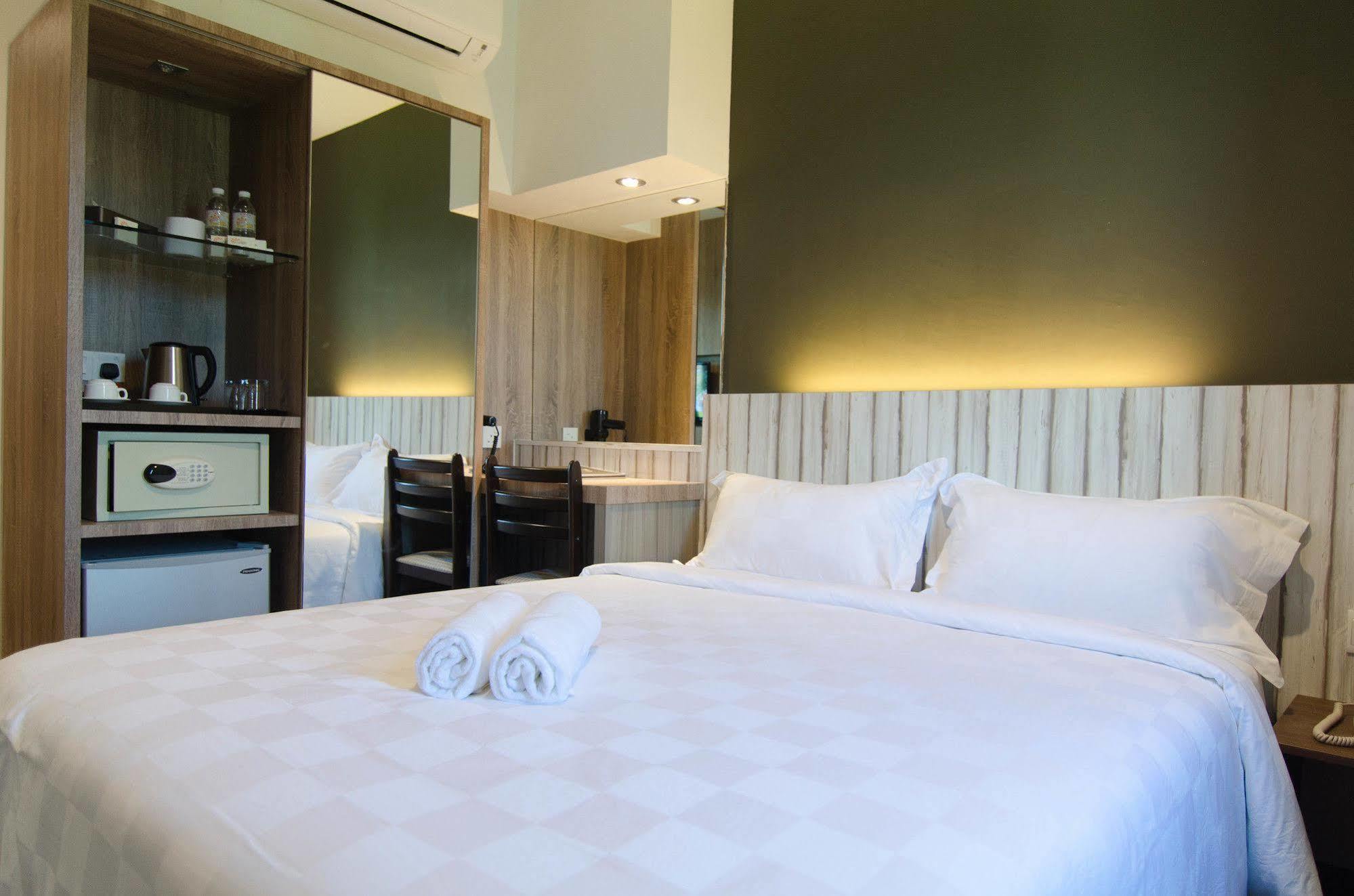 Mornington Hotel Soon Choon Ipoh Extérieur photo